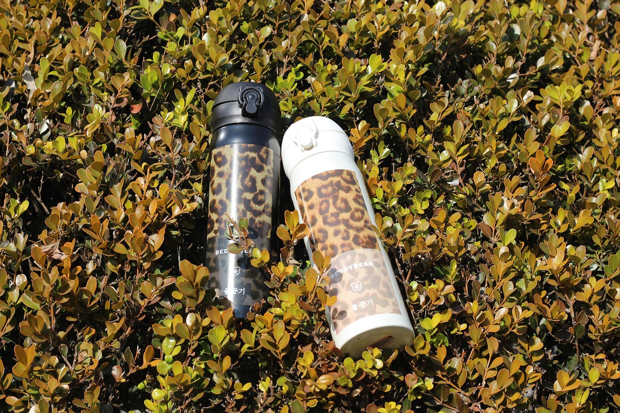 石油科普：石油是怎样变成塑料制品的︰(石油是怎么变成汽油的)