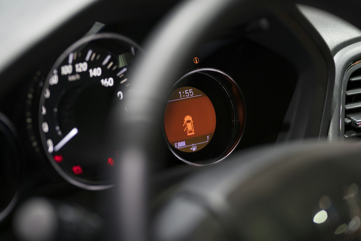 汽车仪表盘出现“BRAKE”是什么意思？,汽车仪表盘出现brake是什么意思