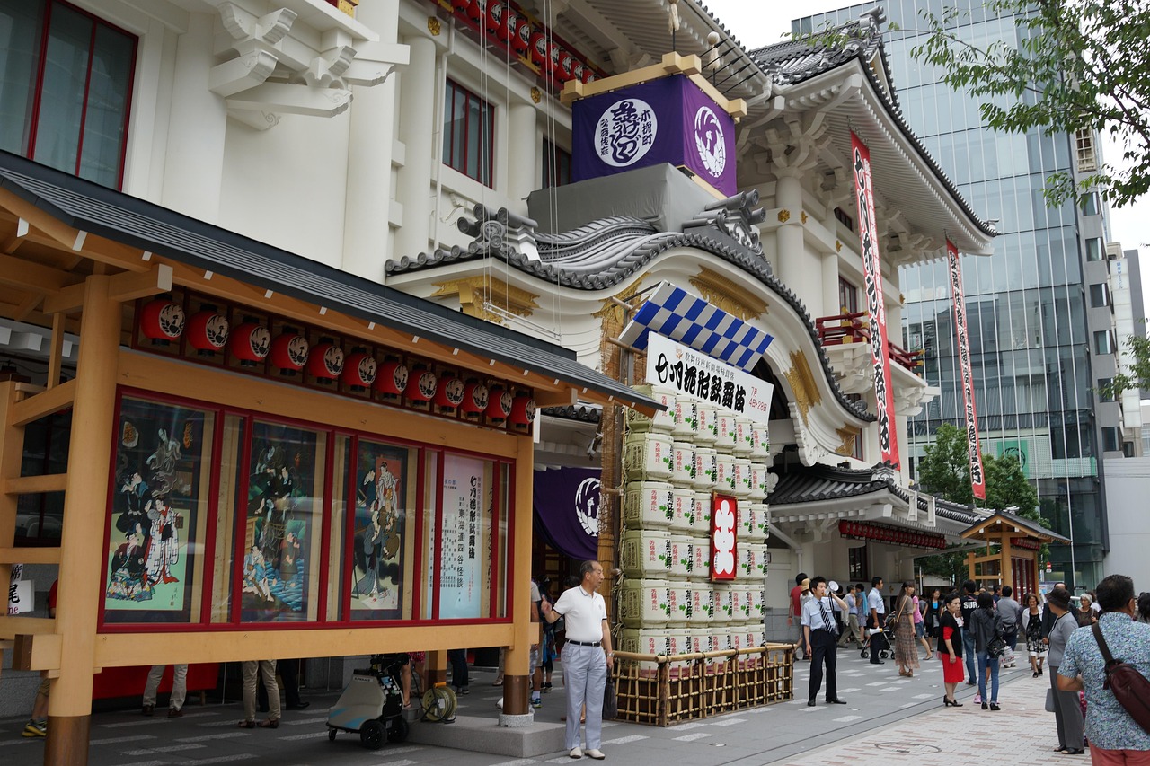 上海都有哪些买衣服的地方值得推荐？.上海买衣服最值得推荐的地方