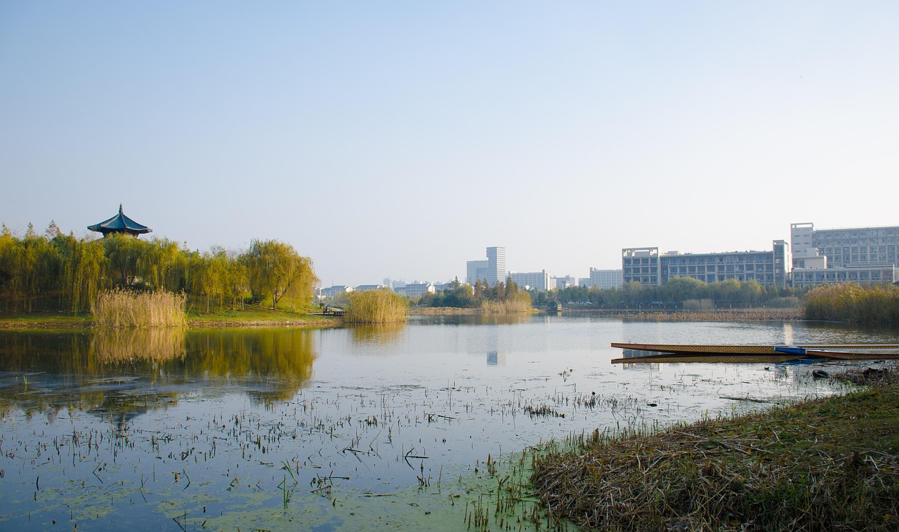 绍兴文理学院有几个校区及校区地址哪个校区比较好〃绍兴文理学院是否更名了 绍兴文理学院有几个校区及校区地址哪个校区比较好〃绍兴文理学院是否更名了