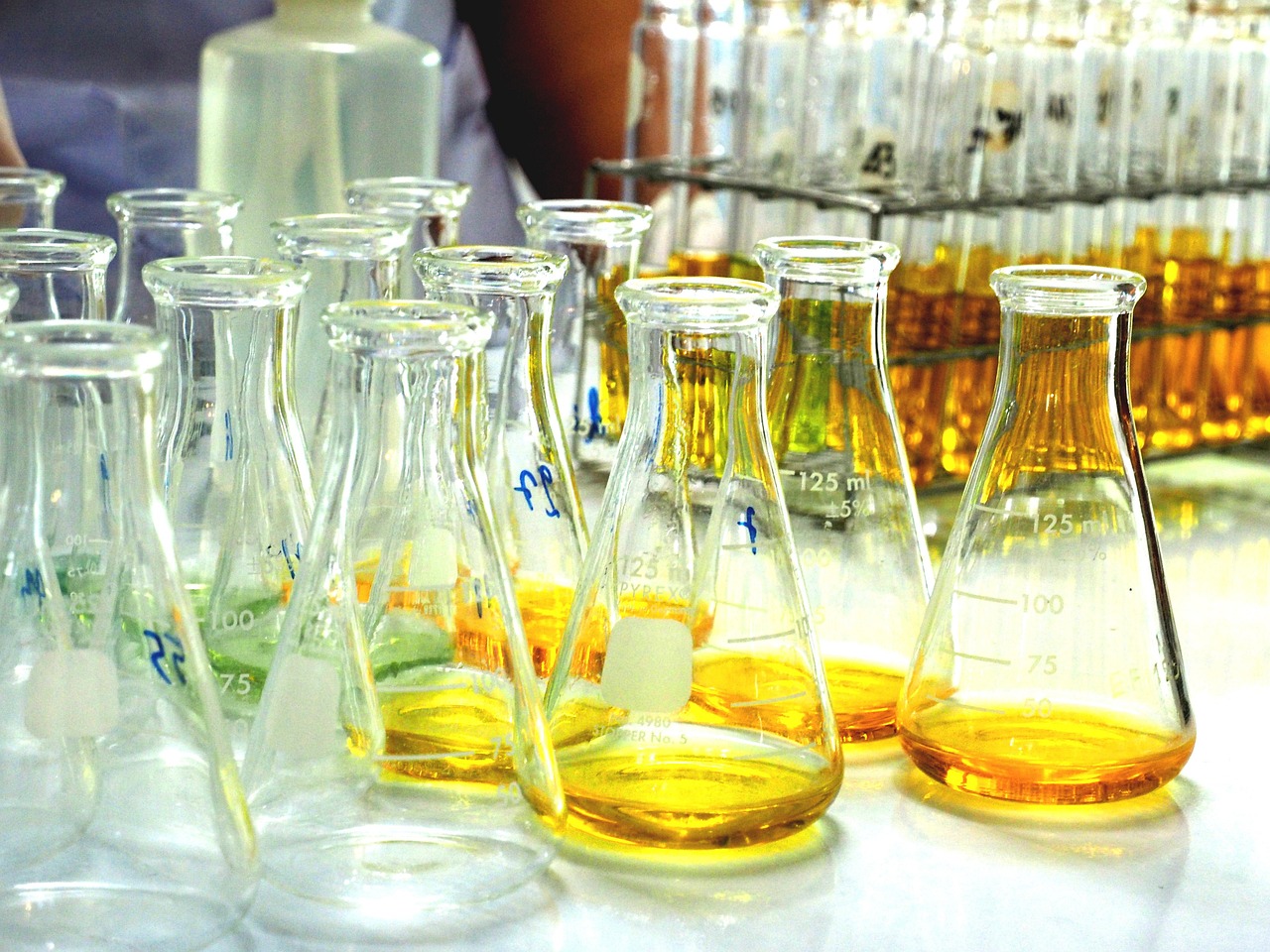 科学实验有哪些︰(科学实验有哪些方法) 科学实验有哪些︰(科学实验有哪些方法)